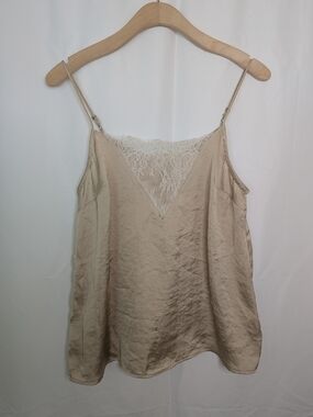 🔴5/$25 Mudd Beige Lace-Trim Satin Camisole